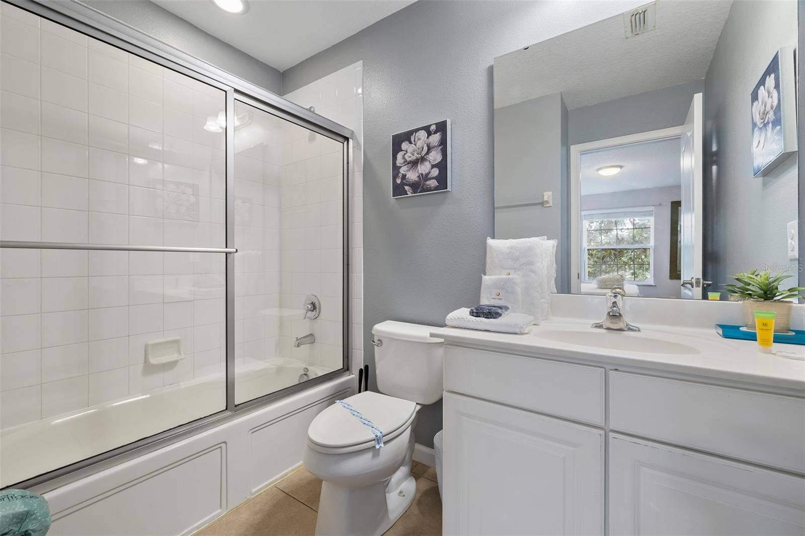 5221 OAKBOURNE AVENUE, Davenport, FL 33837 5221 OAKBOURNE AVENUE, Davenport, FL 33837