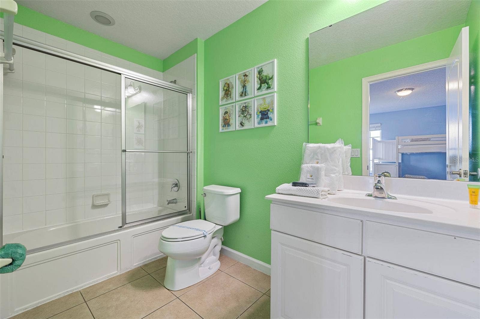 5221 OAKBOURNE AVENUE, Davenport, FL 33837 5221 OAKBOURNE AVENUE, Davenport, FL 33837