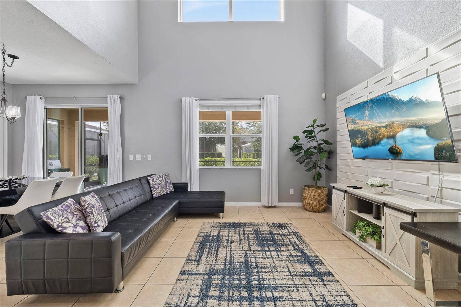 5221 OAKBOURNE AVENUE, Davenport, FL 33837 5221 OAKBOURNE AVENUE, Davenport, FL 33837