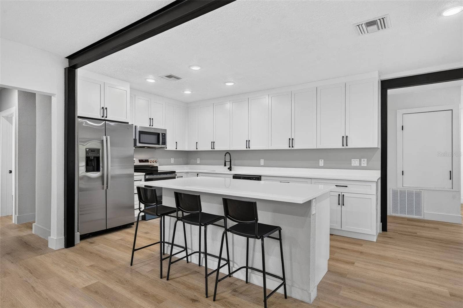 1741 LYNDALE BOULEVARD, Maitland, FL 32751 Kitchen