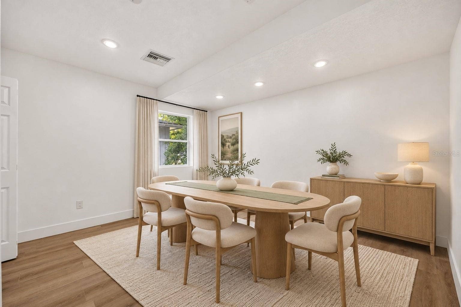 1741 LYNDALE BOULEVARD, Maitland, FL 32751 Dining Room -Virtually Sataged