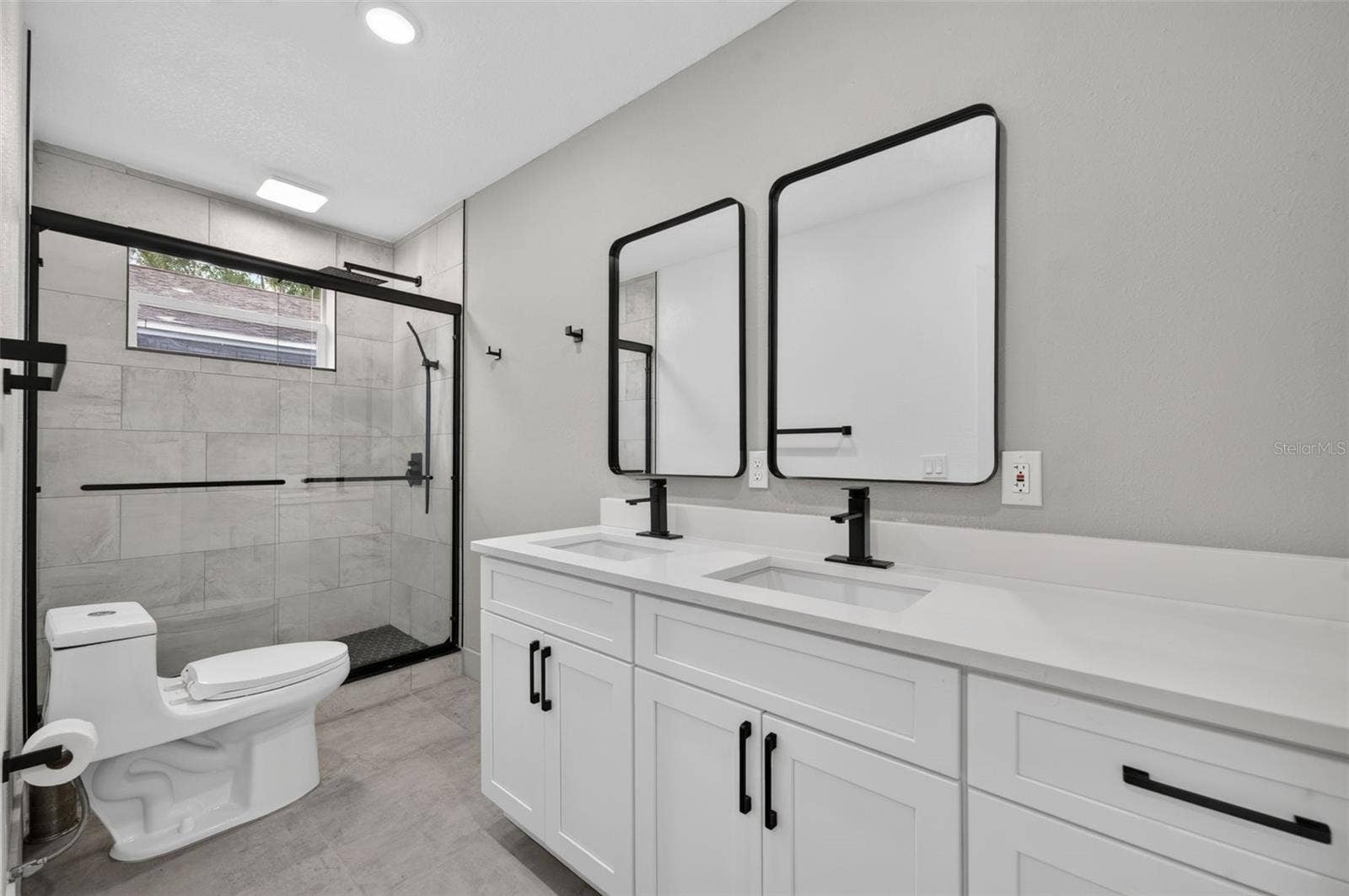 1741 LYNDALE BOULEVARD, Maitland, FL 32751 Primary Bathroom