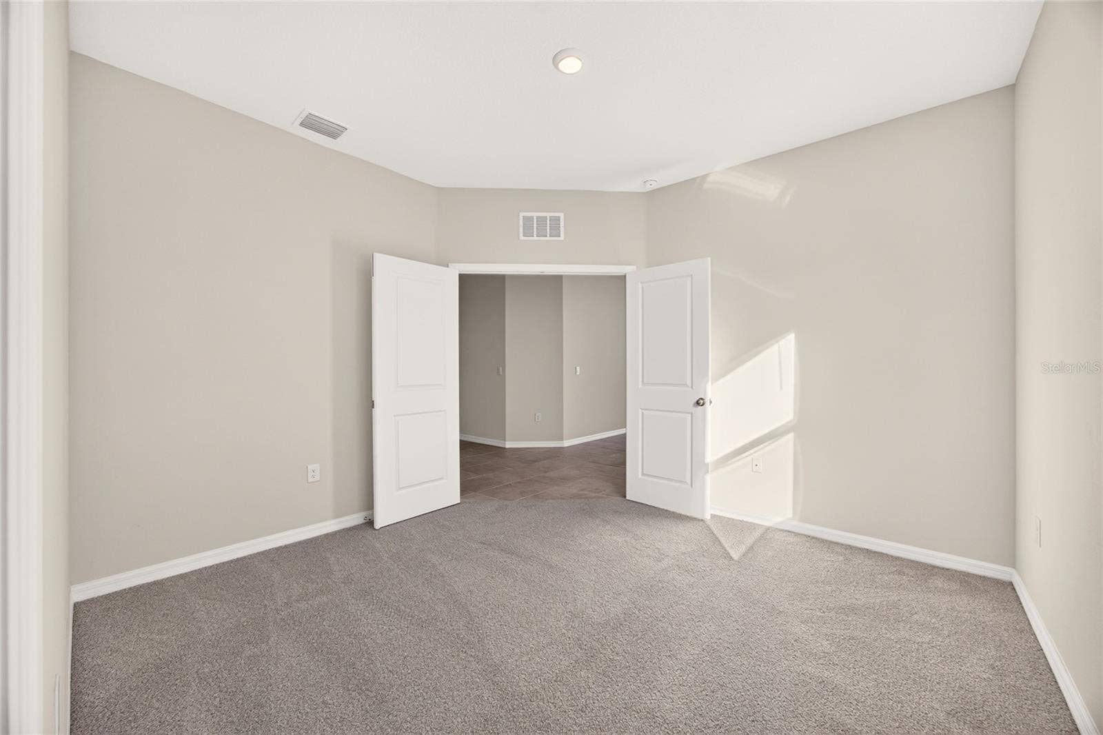 5237 NW 43RD LANE ROAD, Ocala, FL 34482 5237 NW 43RD LANE ROAD, Ocala, FL 34482
