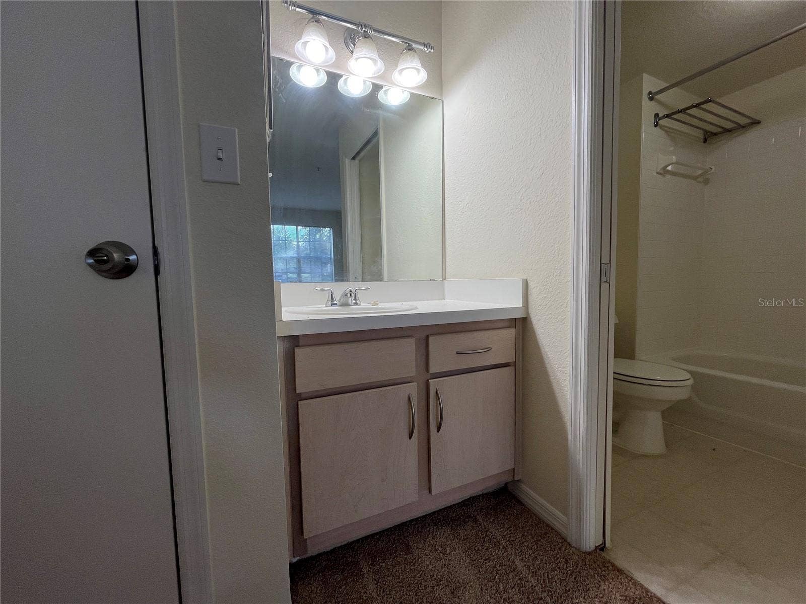 7360 WESTPOINTE BOULEVARD, #116, Orlando, FL 32835 7360 WESTPOINTE BOULEVARD, #116, Orlando, FL 32835