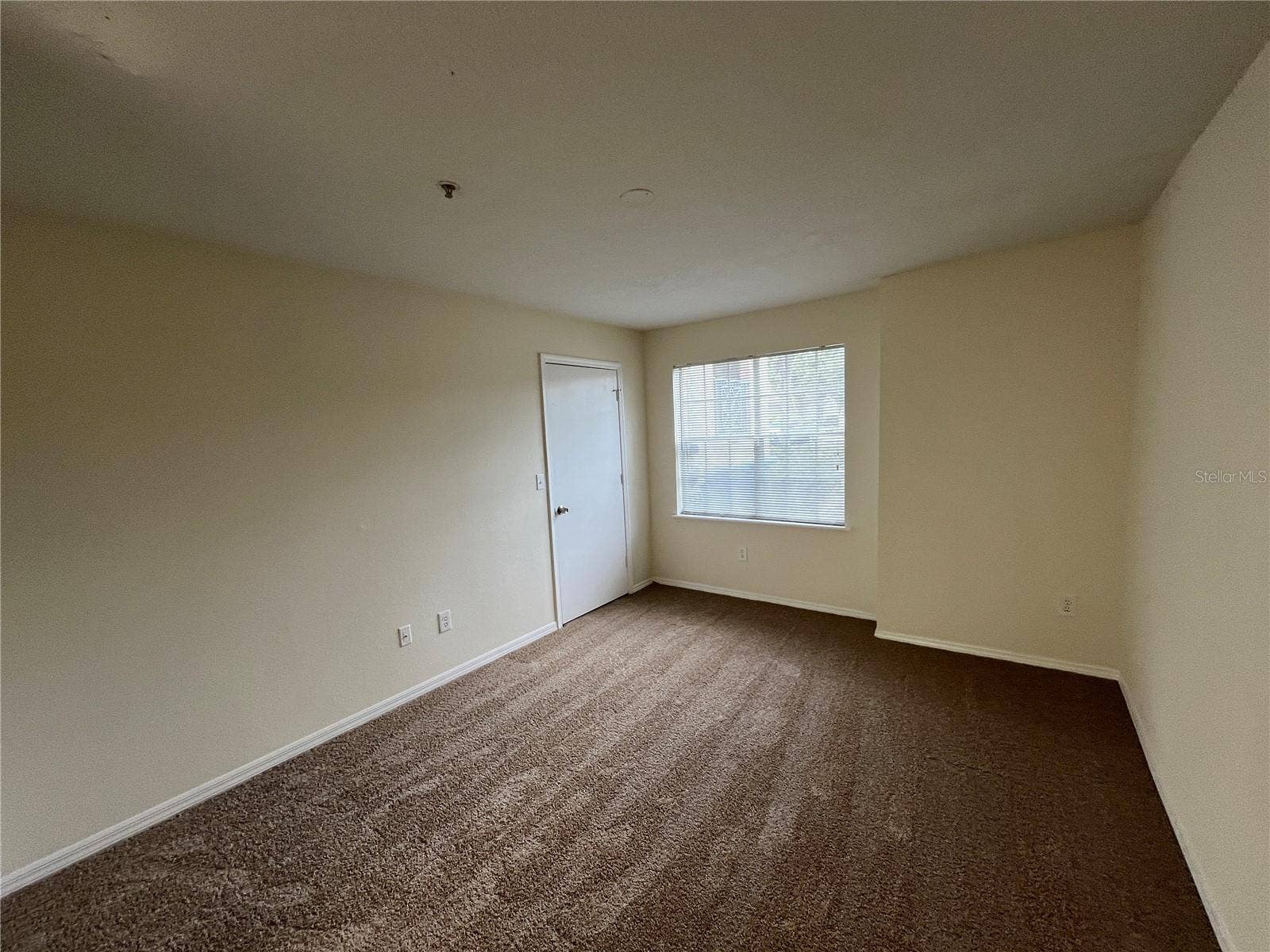 7360 WESTPOINTE BOULEVARD, #116, Orlando, FL 32835 7360 WESTPOINTE BOULEVARD, #116, Orlando, FL 32835