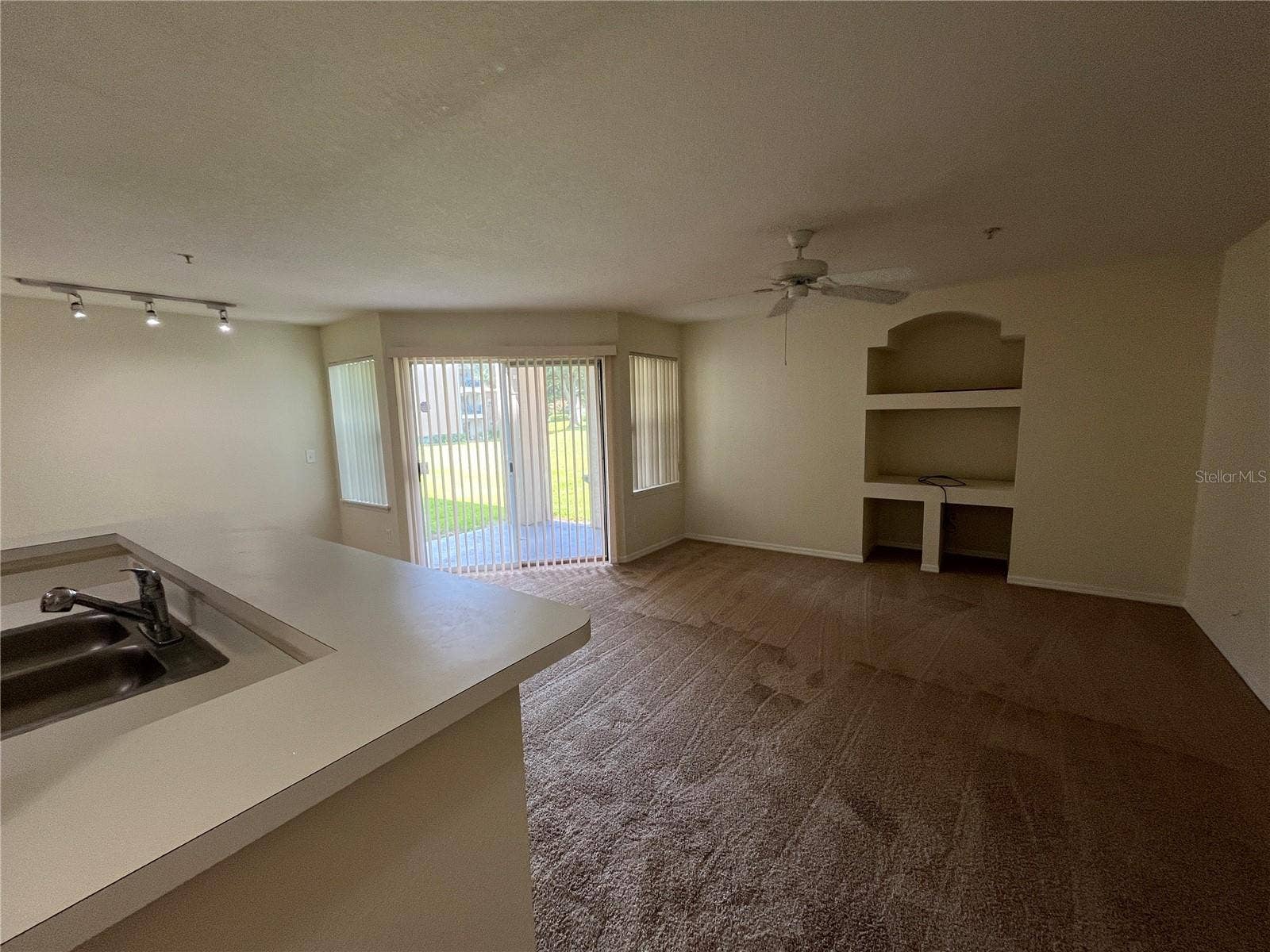 7360 WESTPOINTE BOULEVARD, #116, Orlando, FL 32835 7360 WESTPOINTE BOULEVARD, #116, Orlando, FL 32835