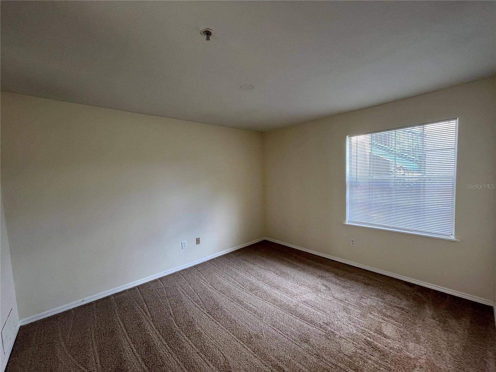 7360 WESTPOINTE BOULEVARD, #116, Orlando, FL 32835 7360 WESTPOINTE BOULEVARD, #116, Orlando, FL 32835
