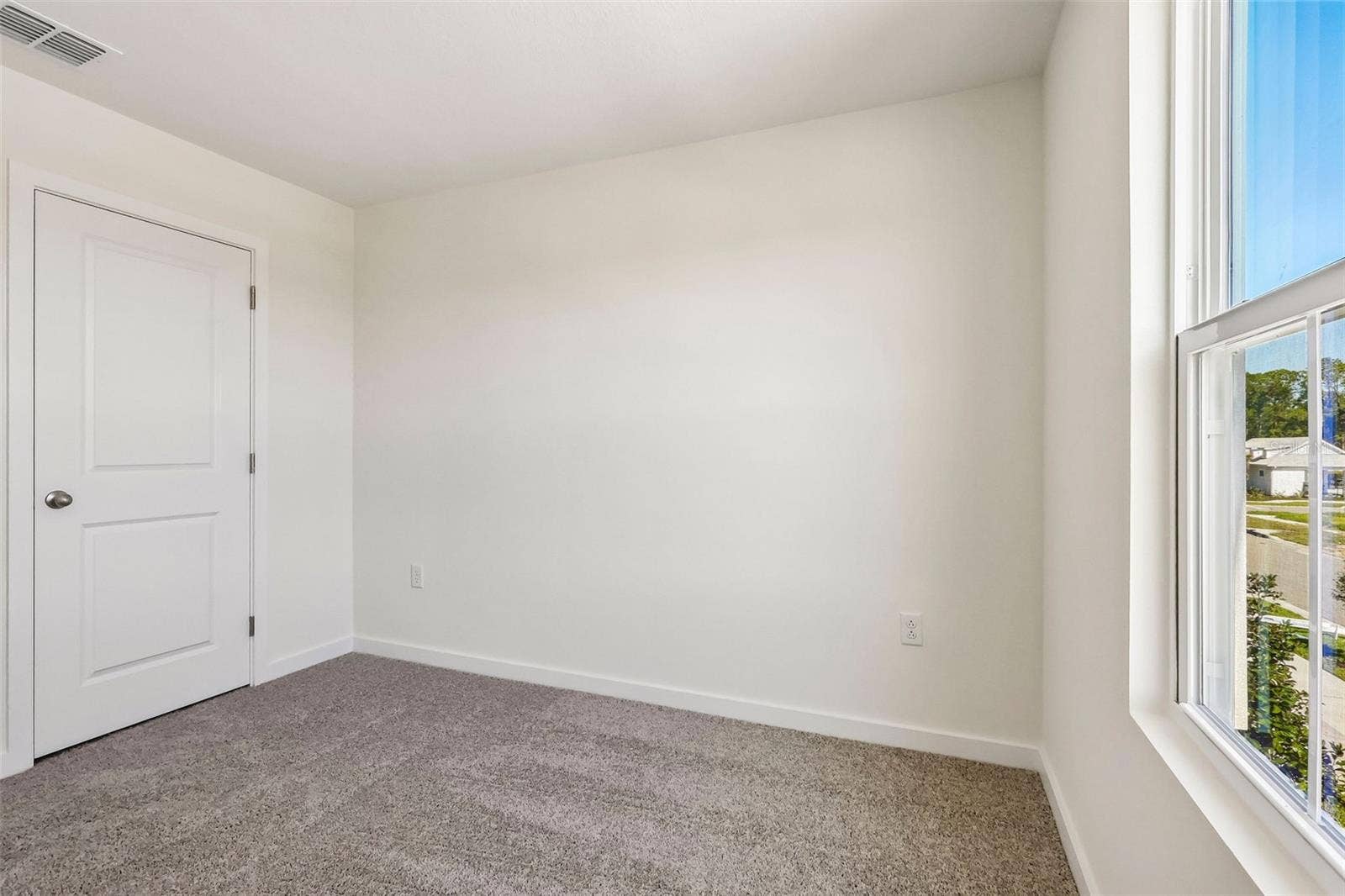2732 MEADOW CREST DRIVE, St Cloud, FL 34773 2732 MEADOW CREST DRIVE, St Cloud, FL 34773