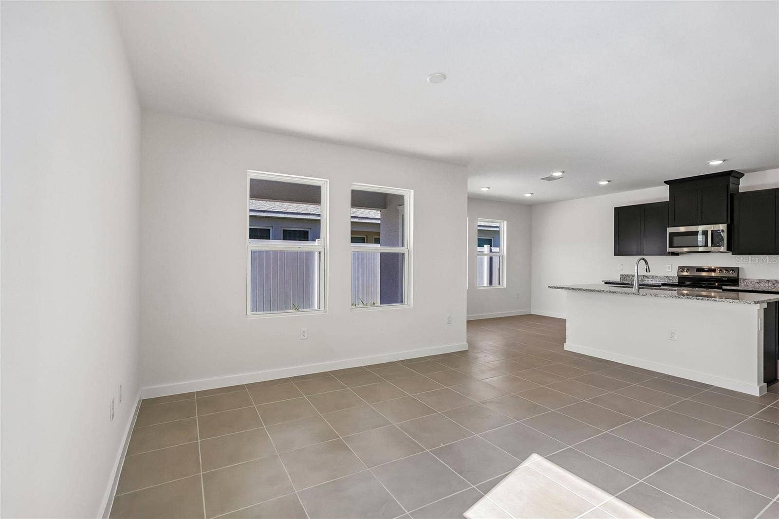2732 MEADOW CREST DRIVE, St Cloud, FL 34773 2732 MEADOW CREST DRIVE, St Cloud, FL 34773