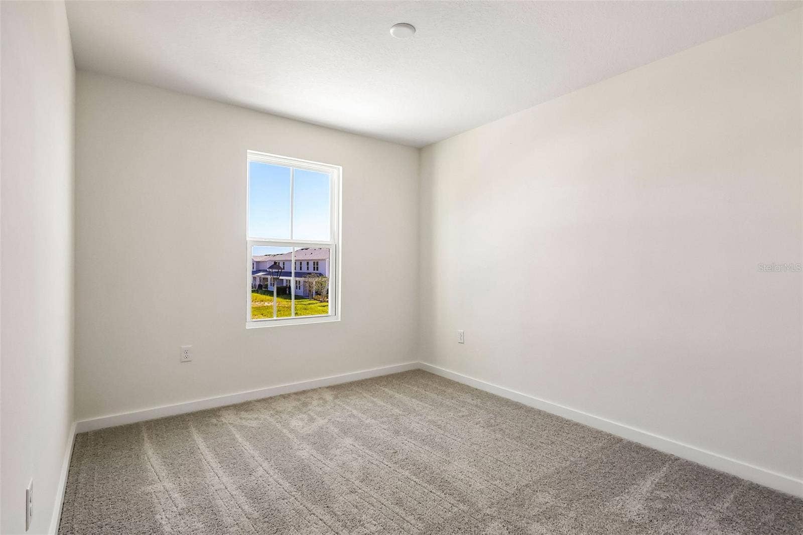 2732 MEADOW CREST DRIVE, St Cloud, FL 34773 2732 MEADOW CREST DRIVE, St Cloud, FL 34773