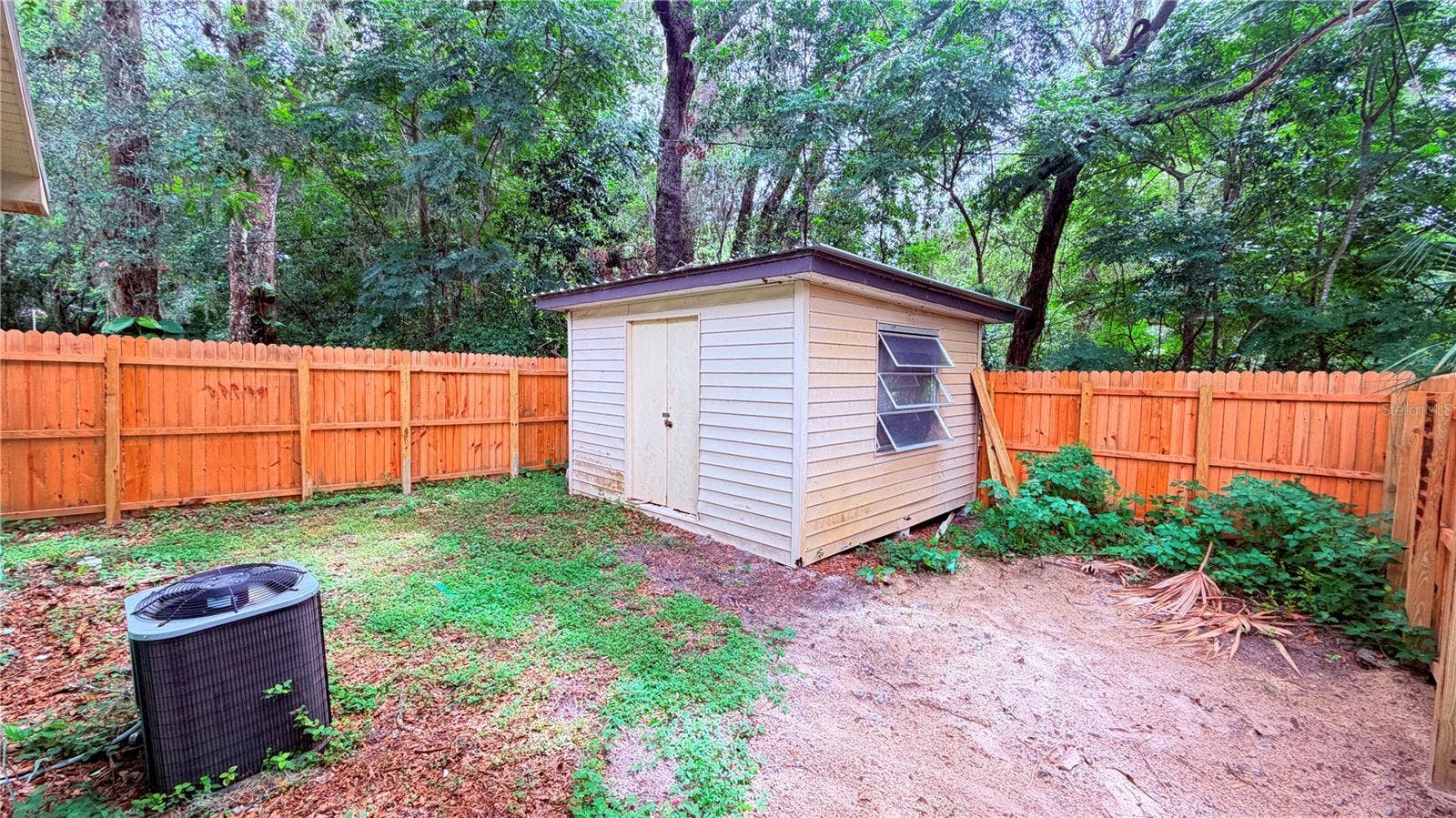 31061 LOCHMORE CIRCLE, Mount Plymouth, FL 32776 31061 LOCHMORE CIRCLE, Mount Plymouth, FL 32776