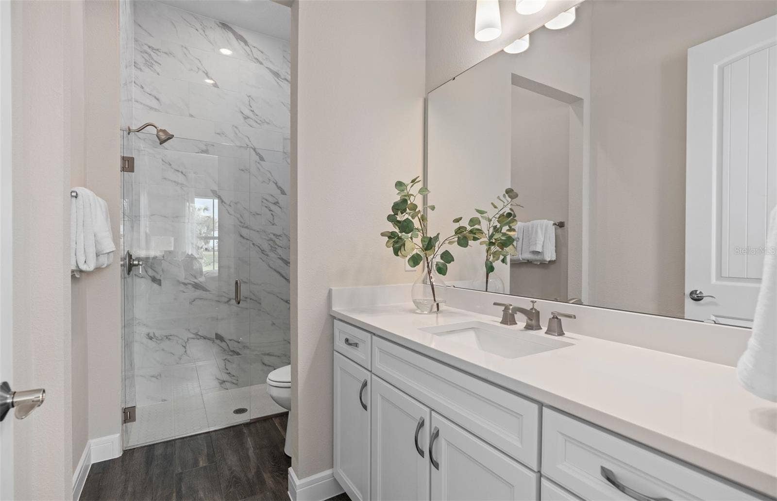 Model Home Design Only. Pictures and furnishings are for illustrative purposes only. Elevations, colors and options may vary. Furniture is for model home staging only.