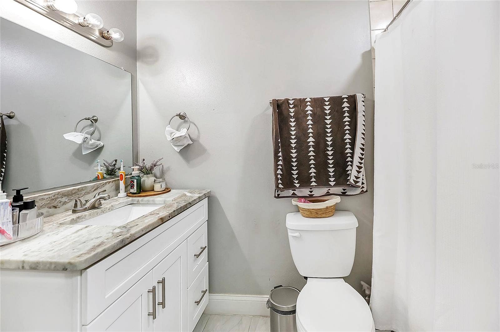 730 PARK MANOR DRIVE, Orlando, FL 32825 730 PARK MANOR DRIVE, Orlando, FL 32825