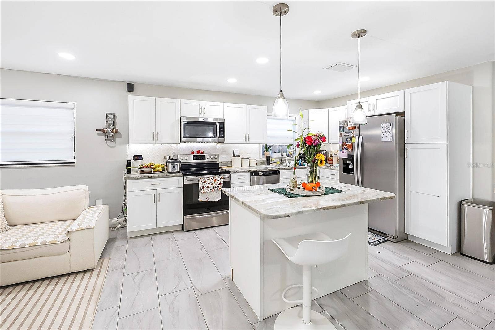 730 PARK MANOR DRIVE, Orlando, FL 32825 730 PARK MANOR DRIVE, Orlando, FL 32825