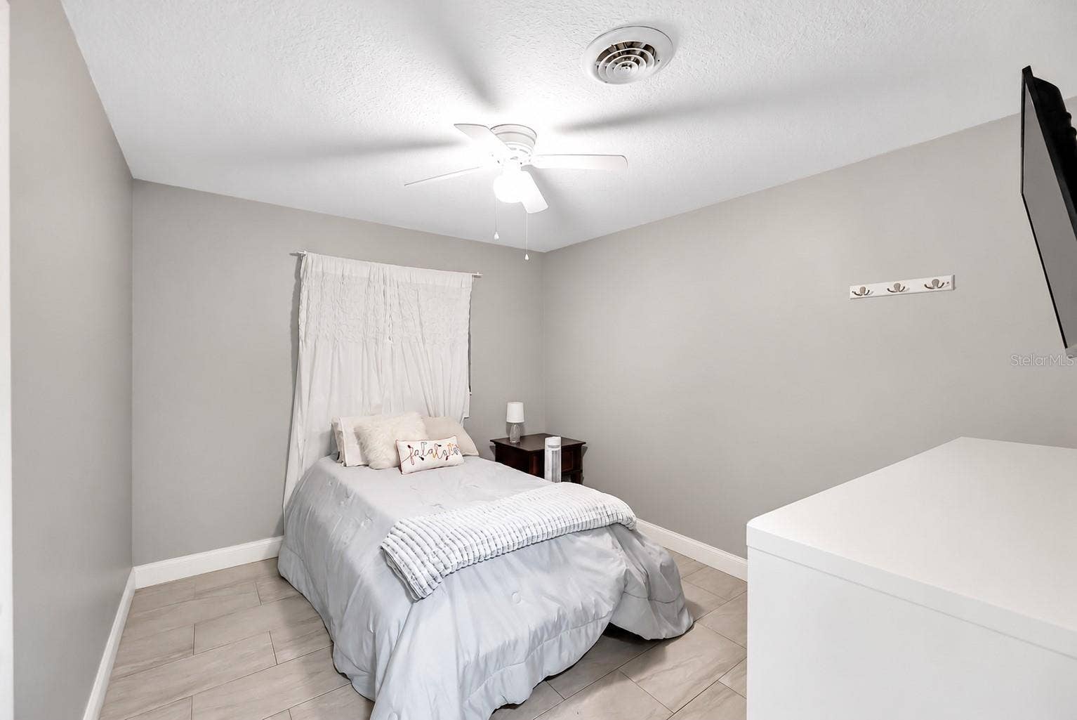 730 PARK MANOR DRIVE, Orlando, FL 32825 730 PARK MANOR DRIVE, Orlando, FL 32825
