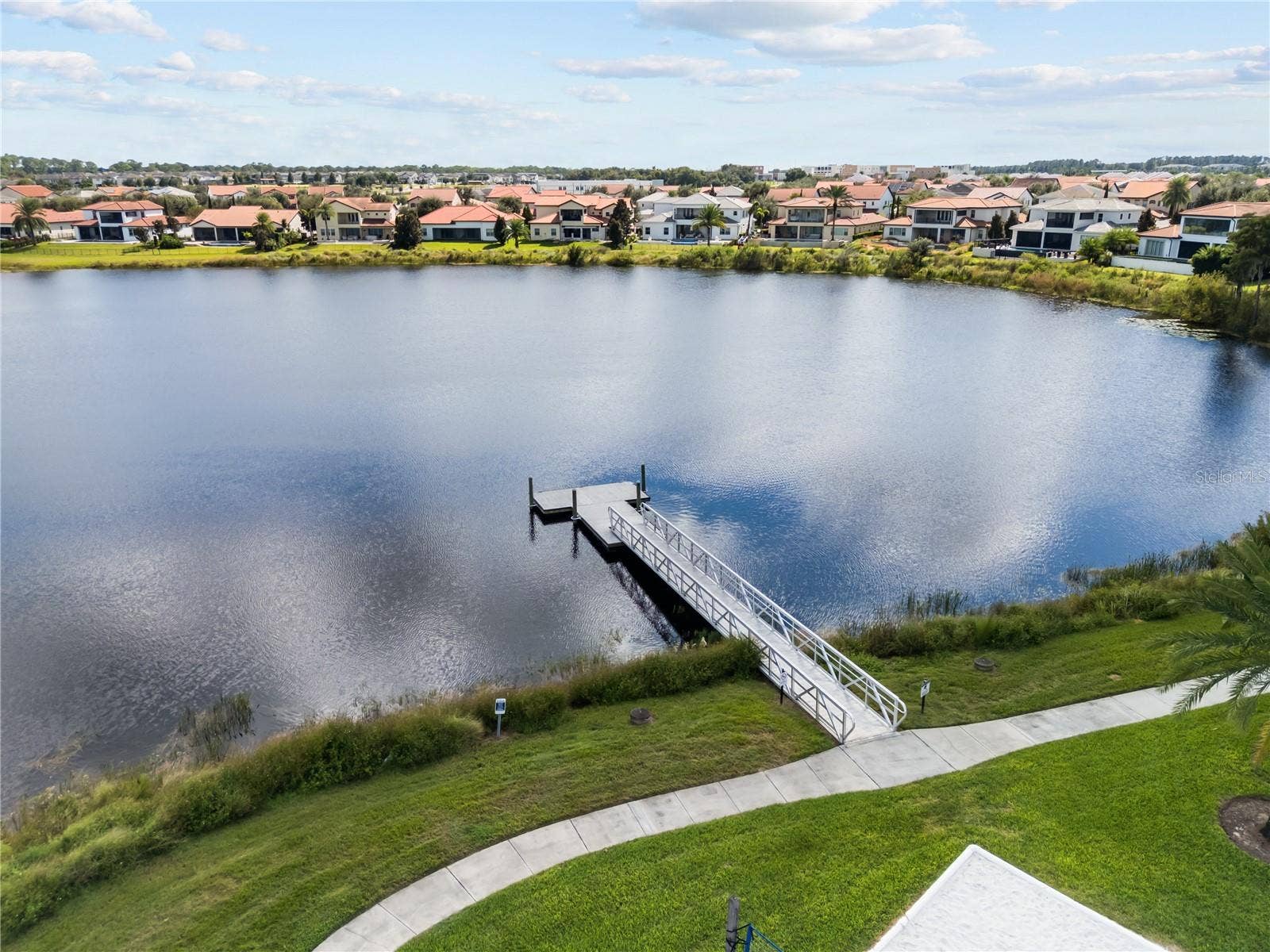 15633 PANTHER LAKE DRIVE, Winter Garden, FL 34787 Community Dock