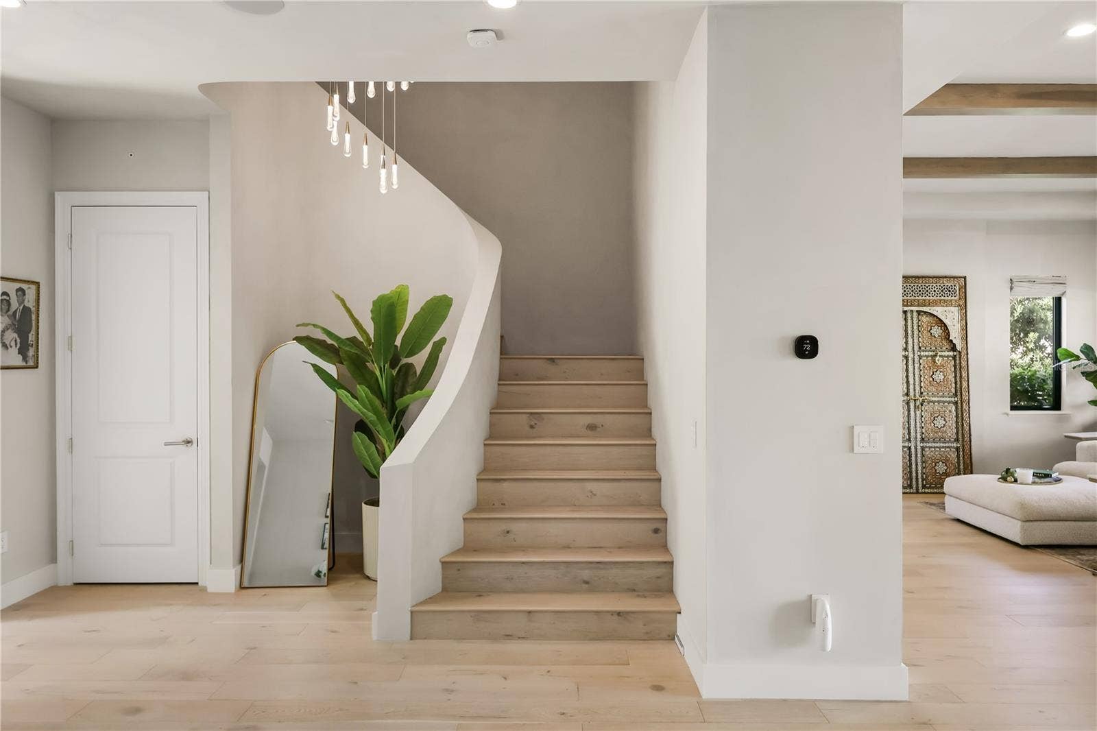 15633 PANTHER LAKE DRIVE, Winter Garden, FL 34787 Architectural Stairs
