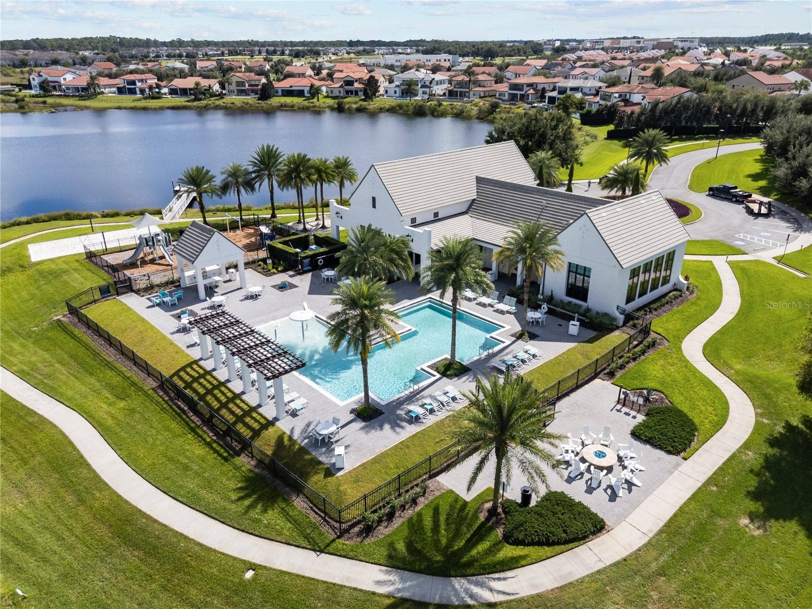 15633 PANTHER LAKE DRIVE, Winter Garden, FL 34787 Clubhouse and Pool