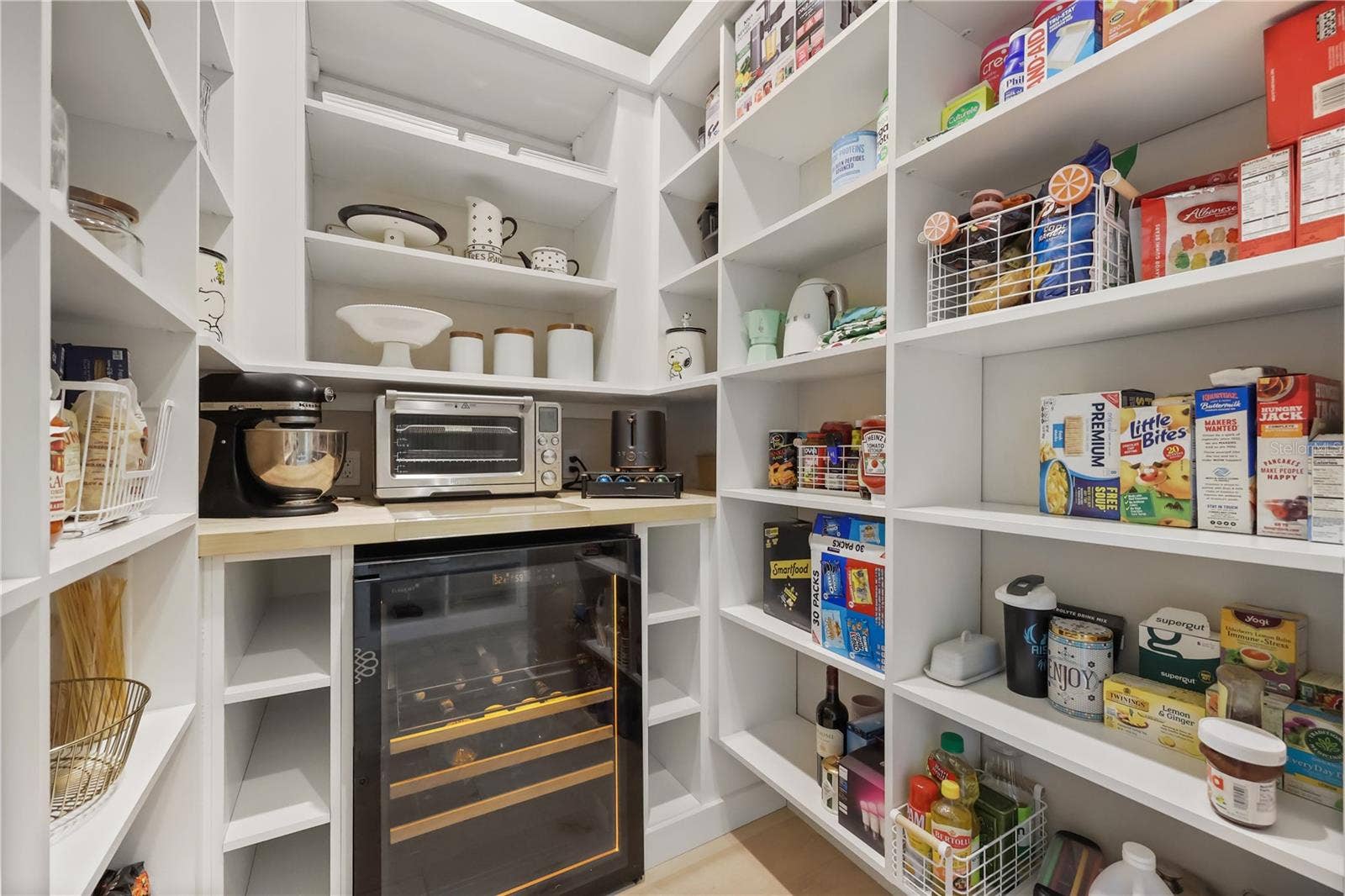 15633 PANTHER LAKE DRIVE, Winter Garden, FL 34787 Pantry