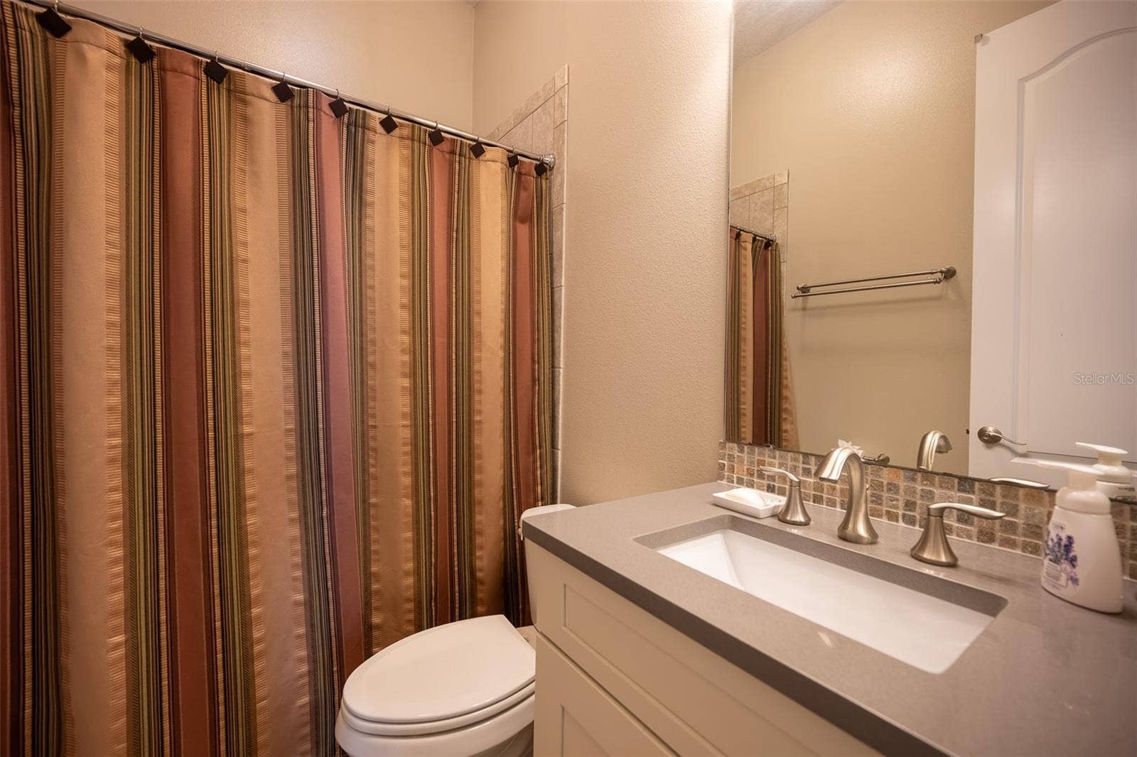 7230 SANGALLA DRIVE, Windermere, FL 34786 7230 SANGALLA DRIVE, Windermere, FL 34786