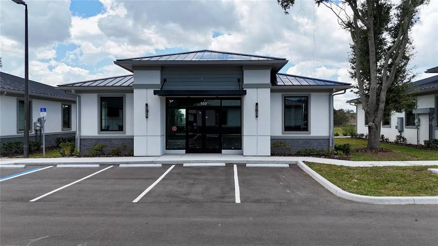 Property photo for 160 SOUTHERN RAILWAY, Oakland, FL