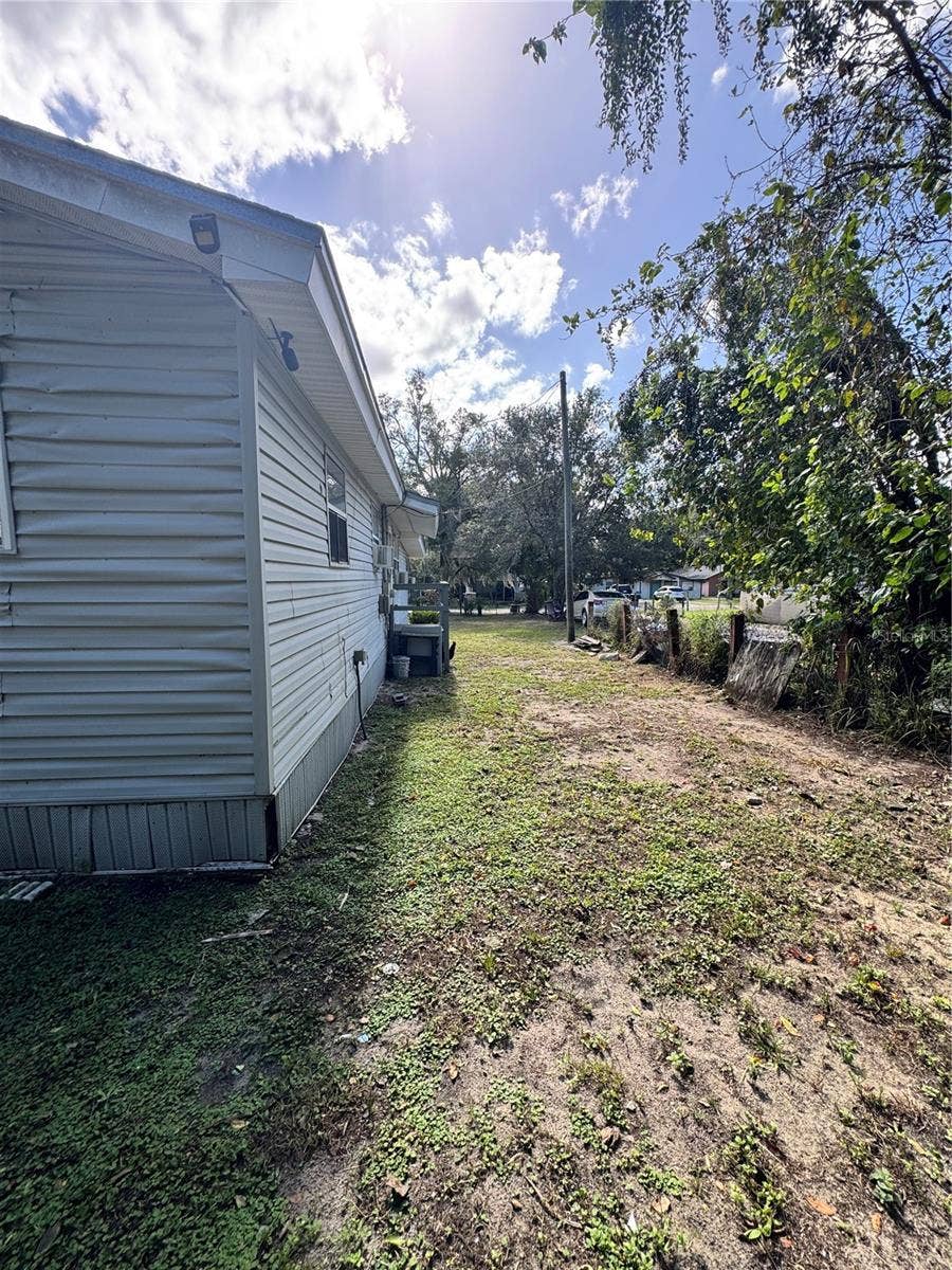15 W 15TH STREET, Apopka, FL 32703
