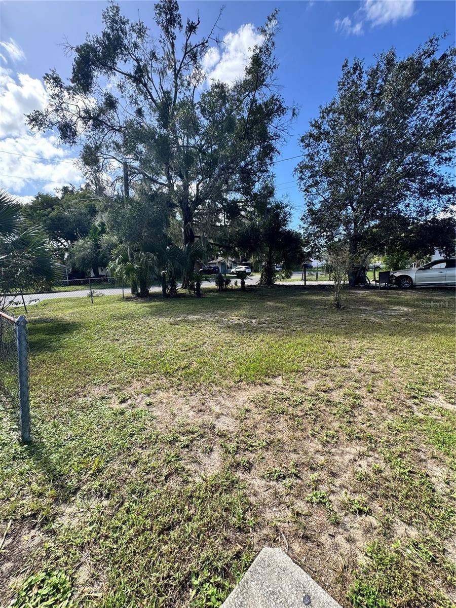 15 W 15TH STREET, Apopka, FL 32703
