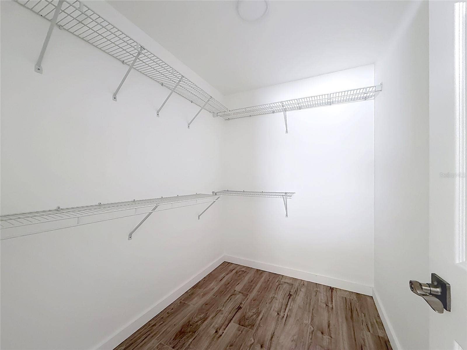11 CARNATION COURT E, Homosassa, FL 34446 Walk-in closet makes room for every season