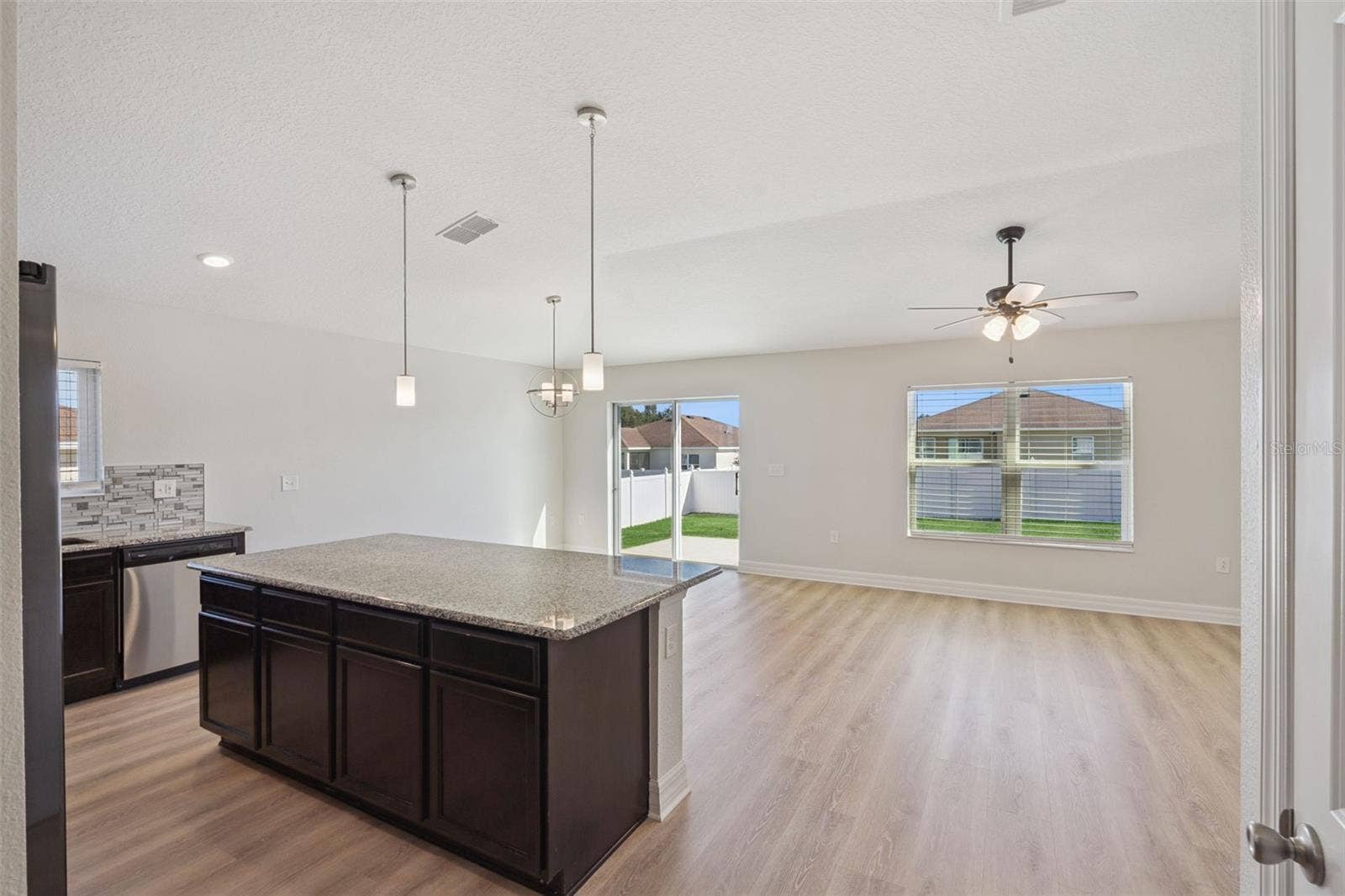 2256 GLADIOLUS LANE, Mascotte, FL 34753 2256 GLADIOLUS LANE, Mascotte, FL 34753