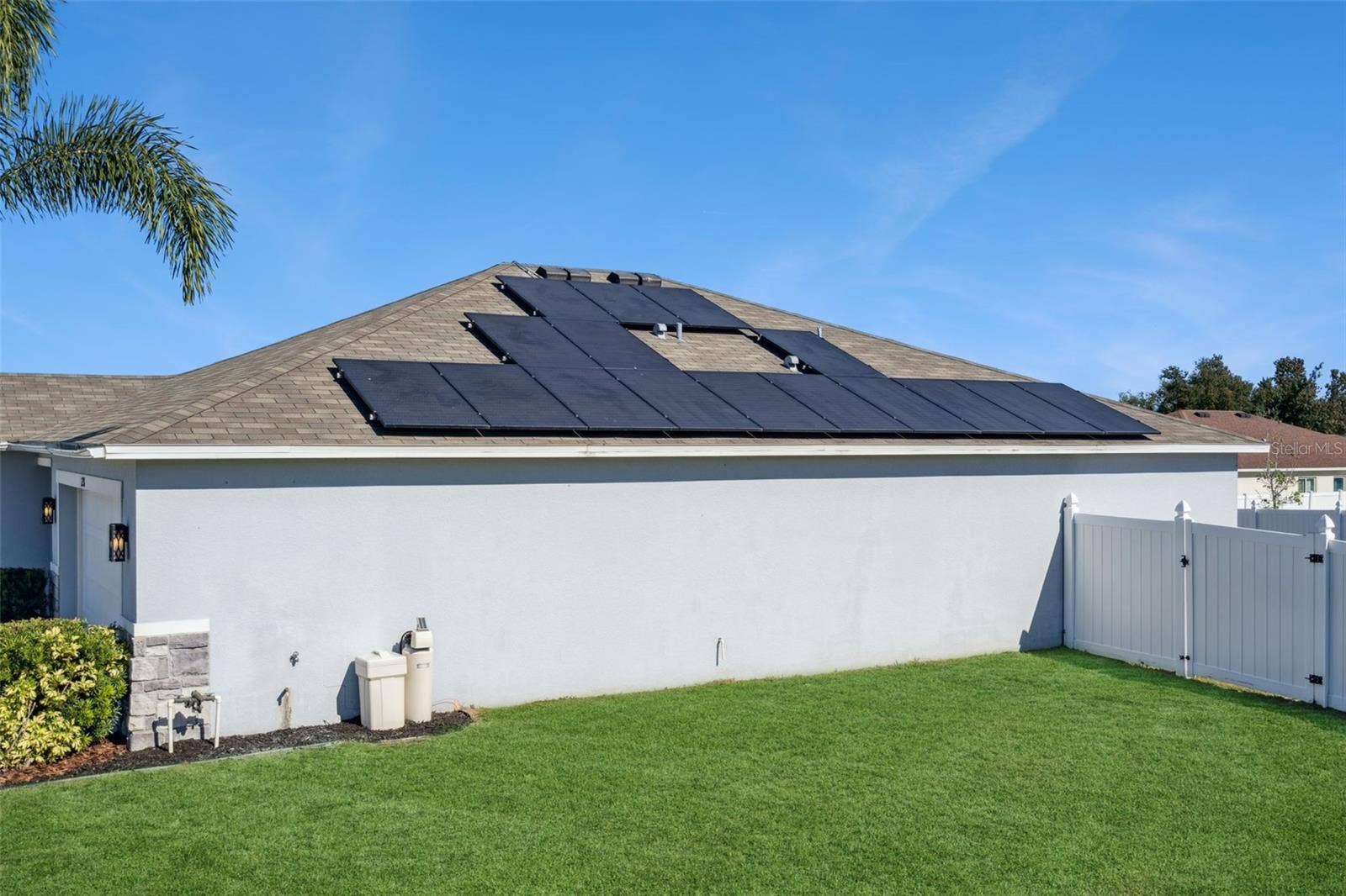 2256 GLADIOLUS LANE, Mascotte, FL 34753 2256 GLADIOLUS LANE, Mascotte, FL 34753