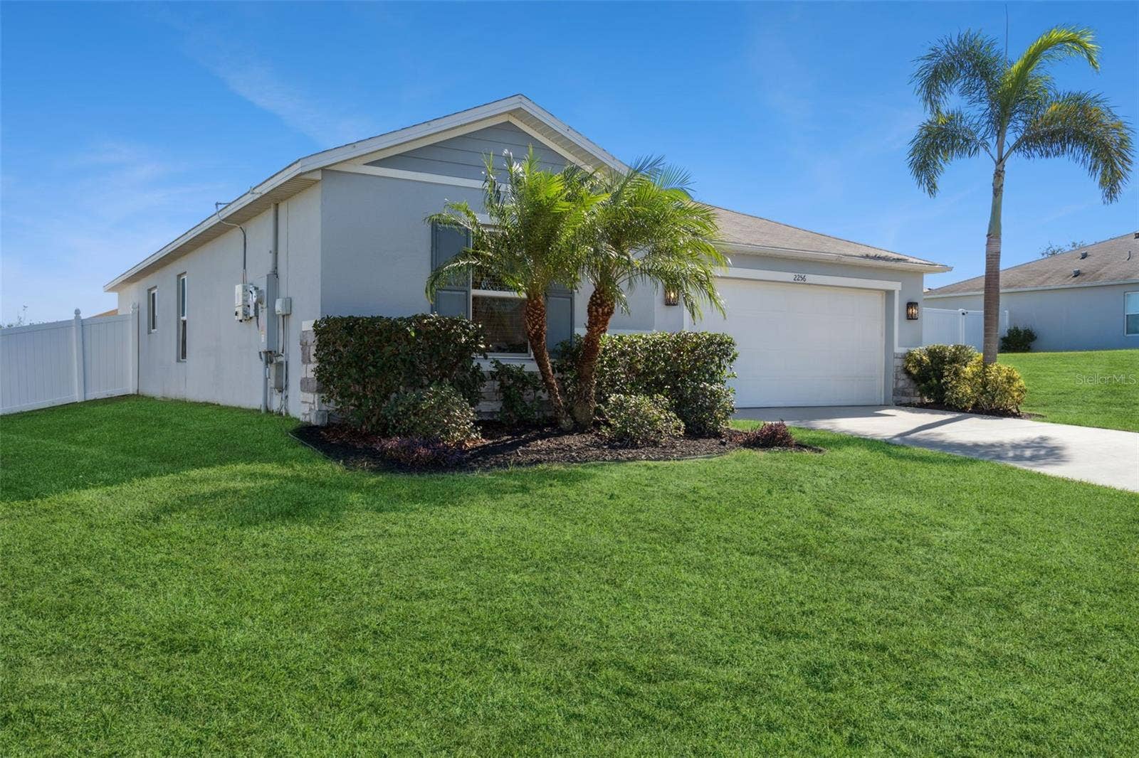 2256 GLADIOLUS LANE, Mascotte, FL 34753 2256 GLADIOLUS LANE, Mascotte, FL 34753