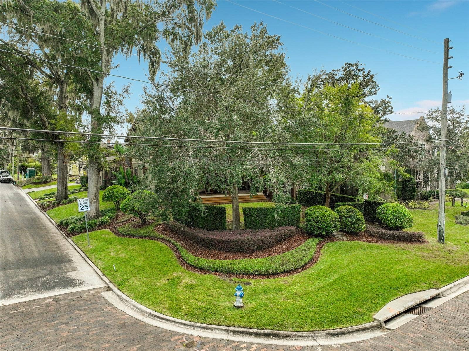 1228 EDWARDS LANE, Orlando, FL 32804