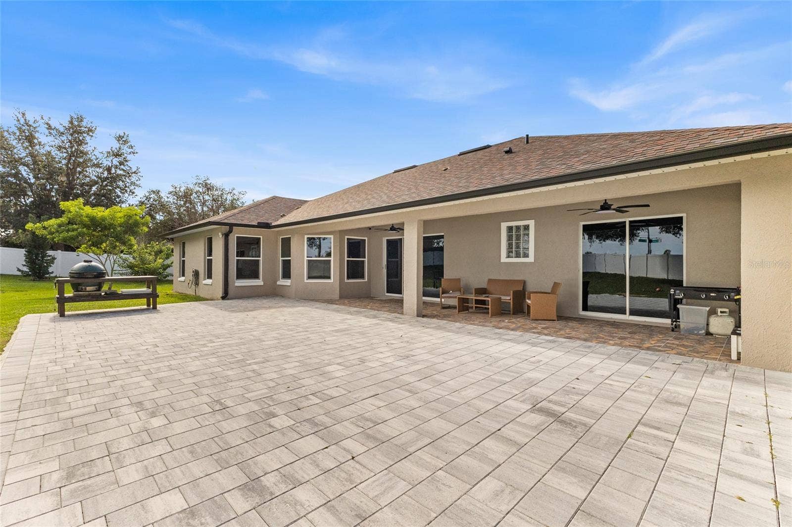 987 PRINCETON DRIVE, Clermont, FL 34711 987 PRINCETON DRIVE, Clermont, FL 34711