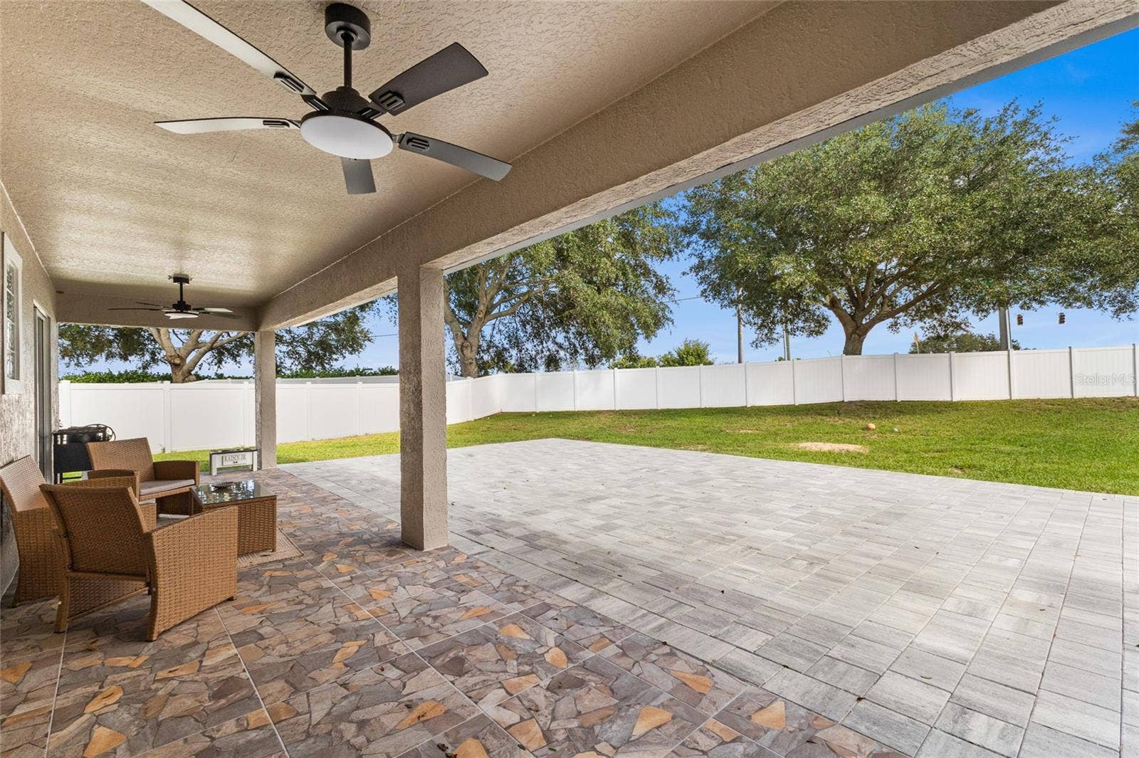 987 PRINCETON DRIVE, Clermont, FL 34711 987 PRINCETON DRIVE, Clermont, FL 34711