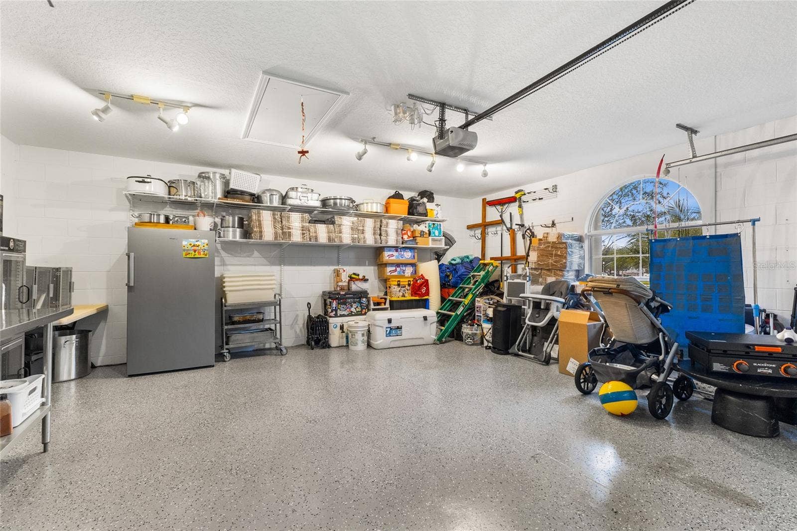 987 PRINCETON DRIVE, Clermont, FL 34711 987 PRINCETON DRIVE, Clermont, FL 34711