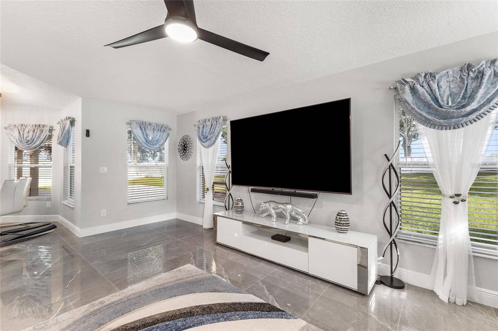 987 PRINCETON DRIVE, Clermont, FL 34711 987 PRINCETON DRIVE, Clermont, FL 34711