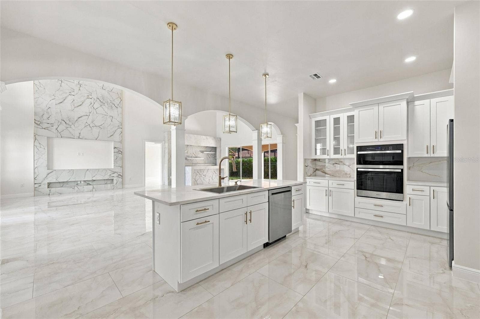 12926 BRUNELLO CIRCLE, Clermont, FL 34711