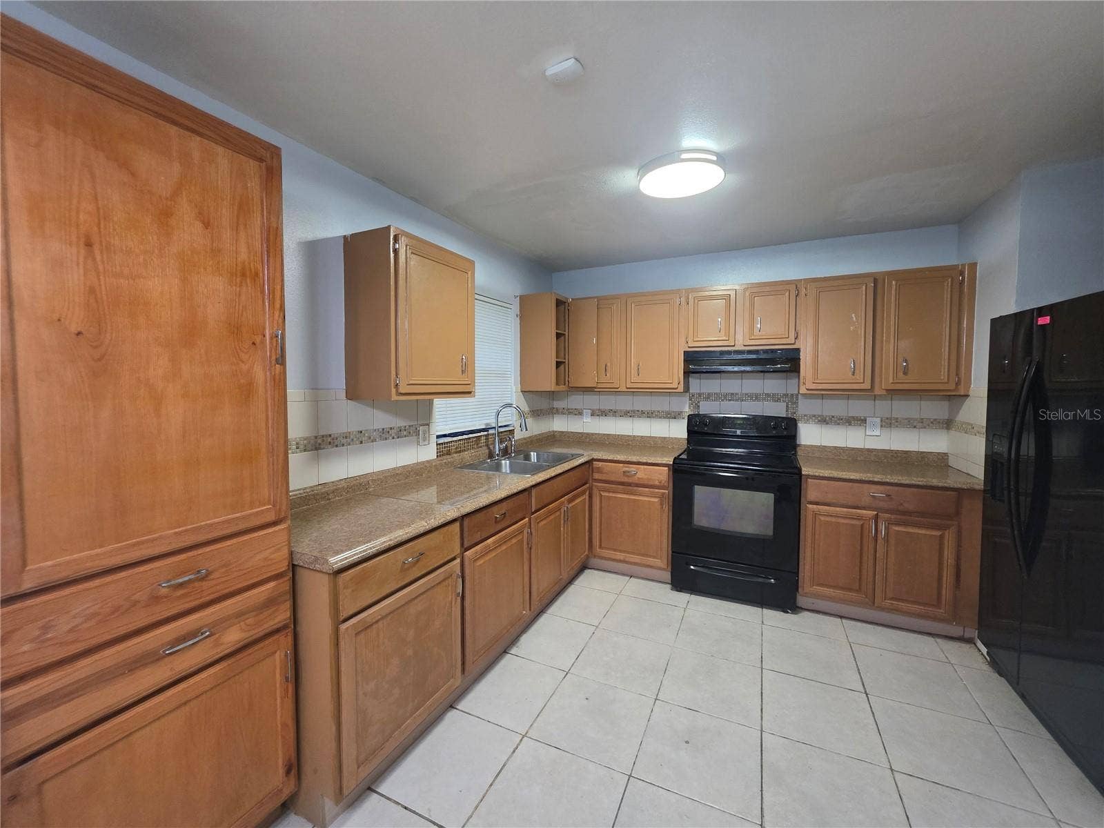 1211 POPPY AVENUE, Orlando, FL 32811 1211 POPPY AVENUE, Orlando, FL 32811