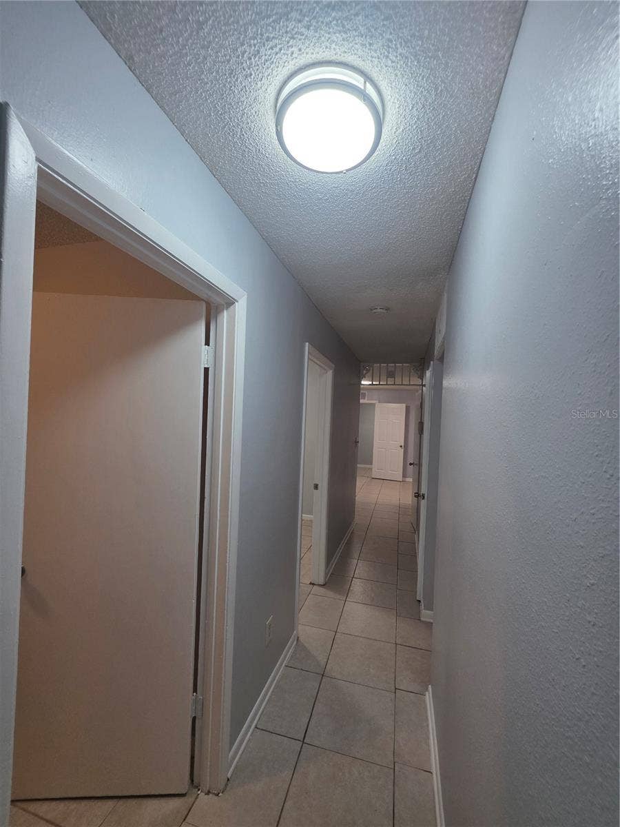 1211 POPPY AVENUE, Orlando, FL 32811 1211 POPPY AVENUE, Orlando, FL 32811