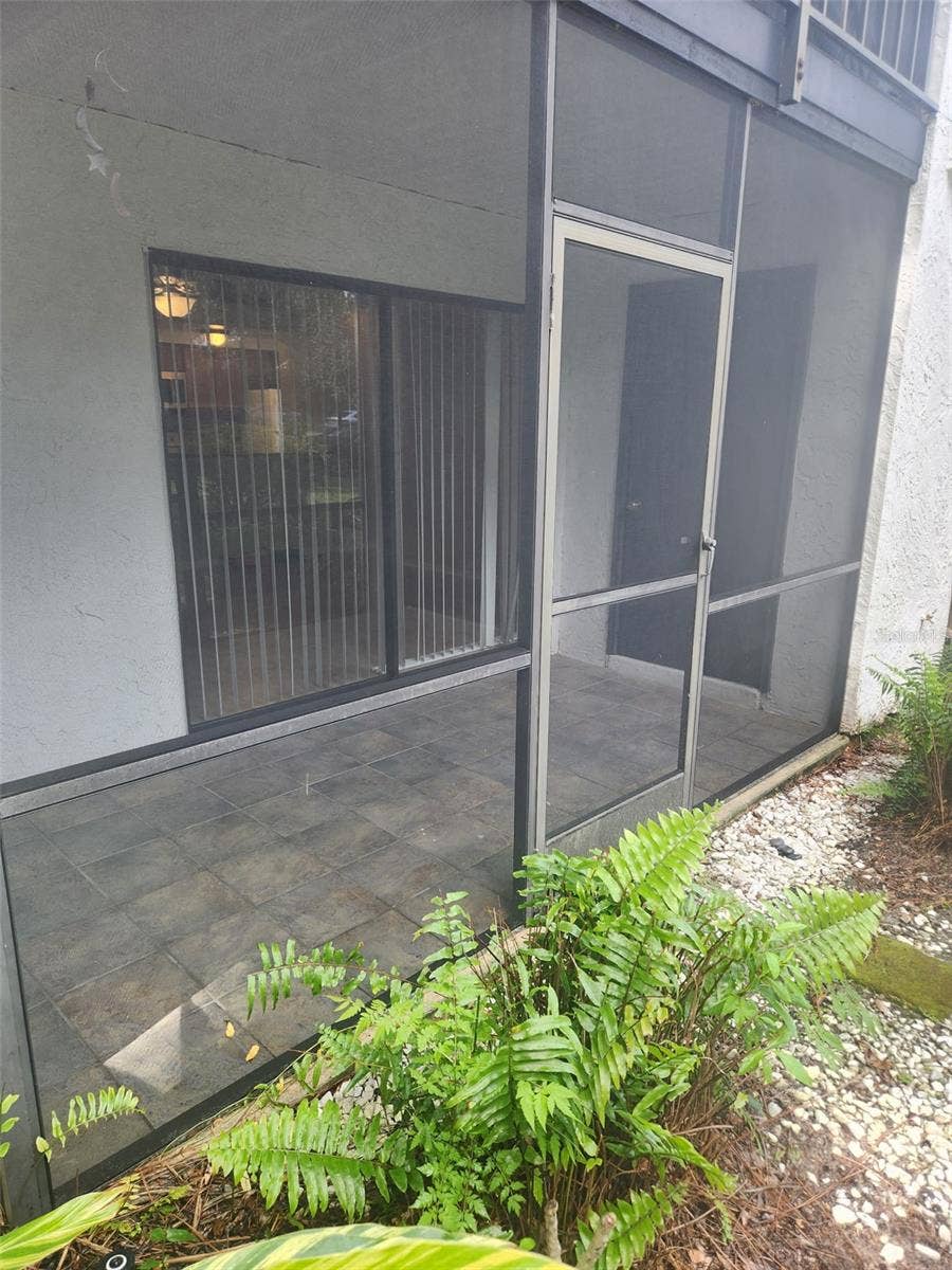 214 RIVERBEND DRIVE, #102, Altamonte Springs, FL 32714 screen patio