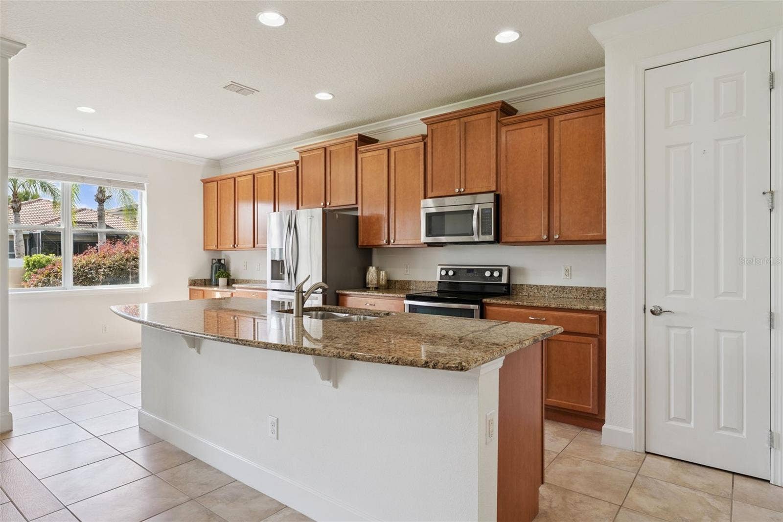 11824 PADUA LANE, Orlando, FL 32827 Kitchen