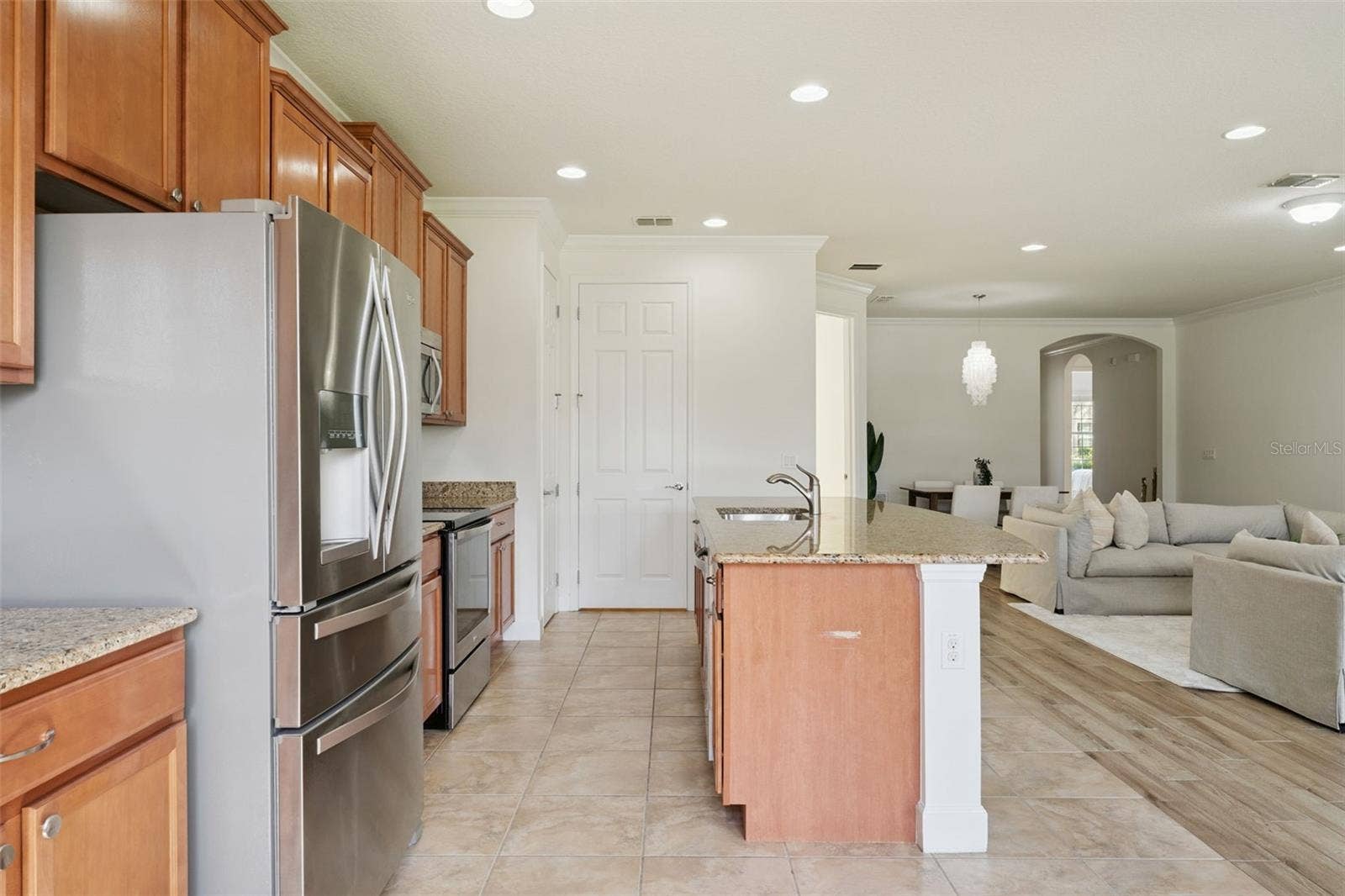 11824 PADUA LANE, Orlando, FL 32827 Kitchen