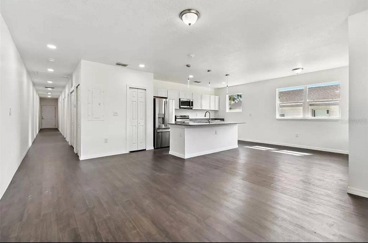3325 OLD TAMPA HIGHWAY, Lakeland, FL 33803 3325 OLD TAMPA HIGHWAY, Lakeland, FL 33803