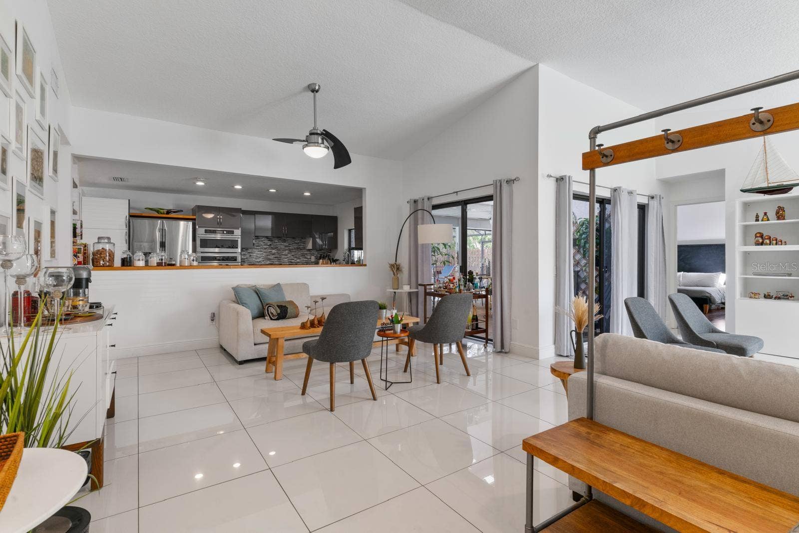 6339 COOPERS GREEN COURT, Orlando, FL 32819 6339 COOPERS GREEN COURT, Orlando, FL 32819