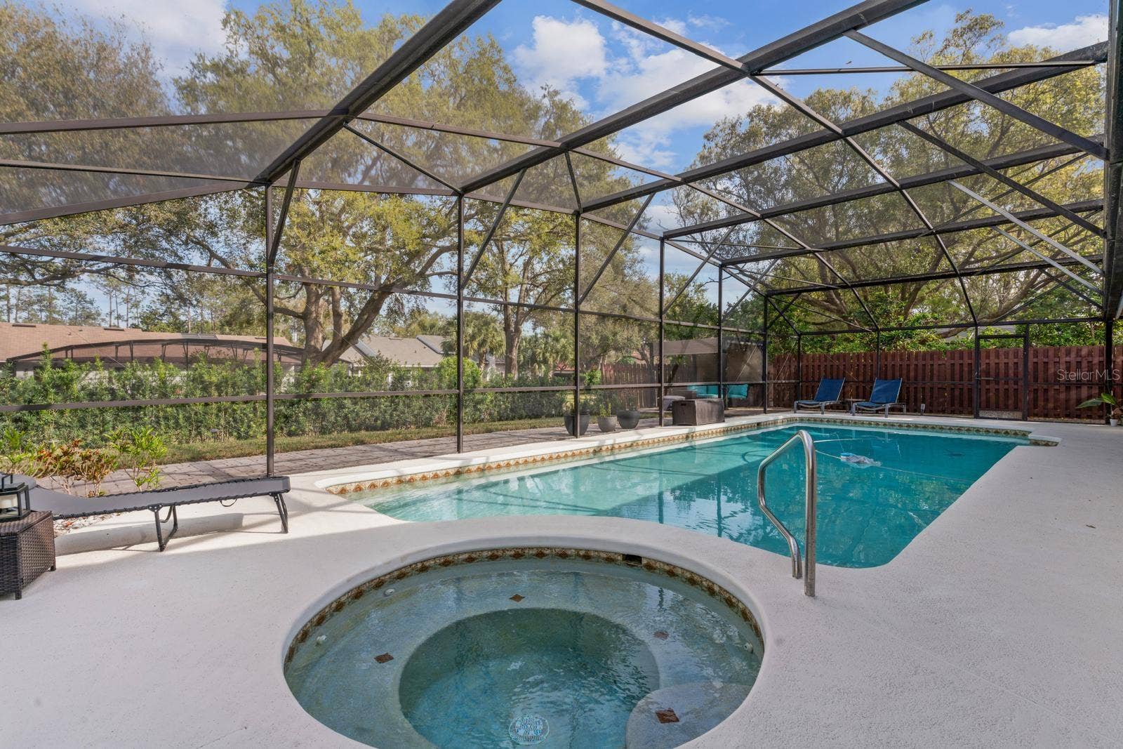 6339 COOPERS GREEN COURT, Orlando, FL 32819 6339 COOPERS GREEN COURT, Orlando, FL 32819