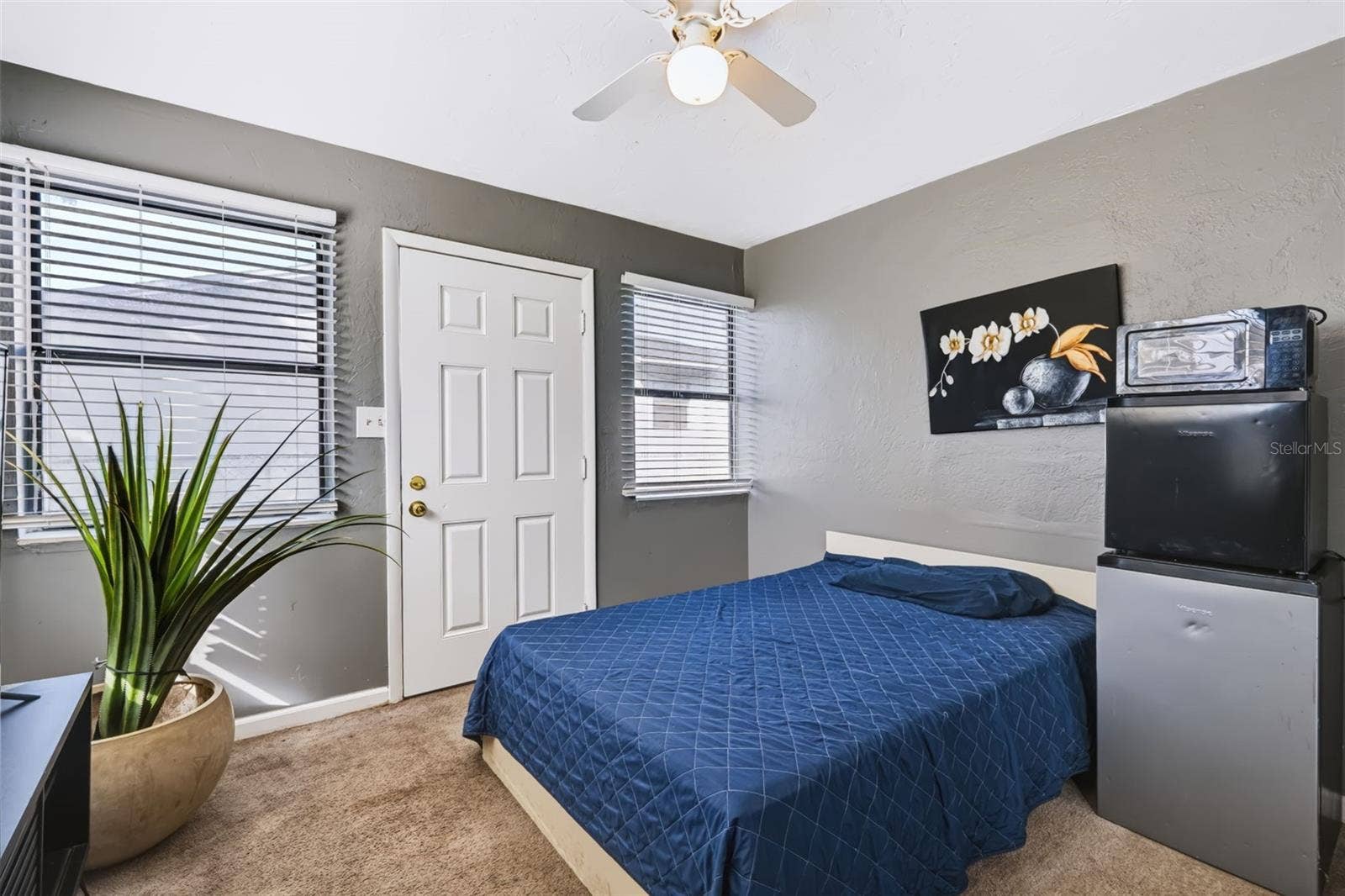 1884 ATTUCKS AVENUE, Orlando, FL 32811 1884 ATTUCKS AVENUE, Orlando, FL 32811