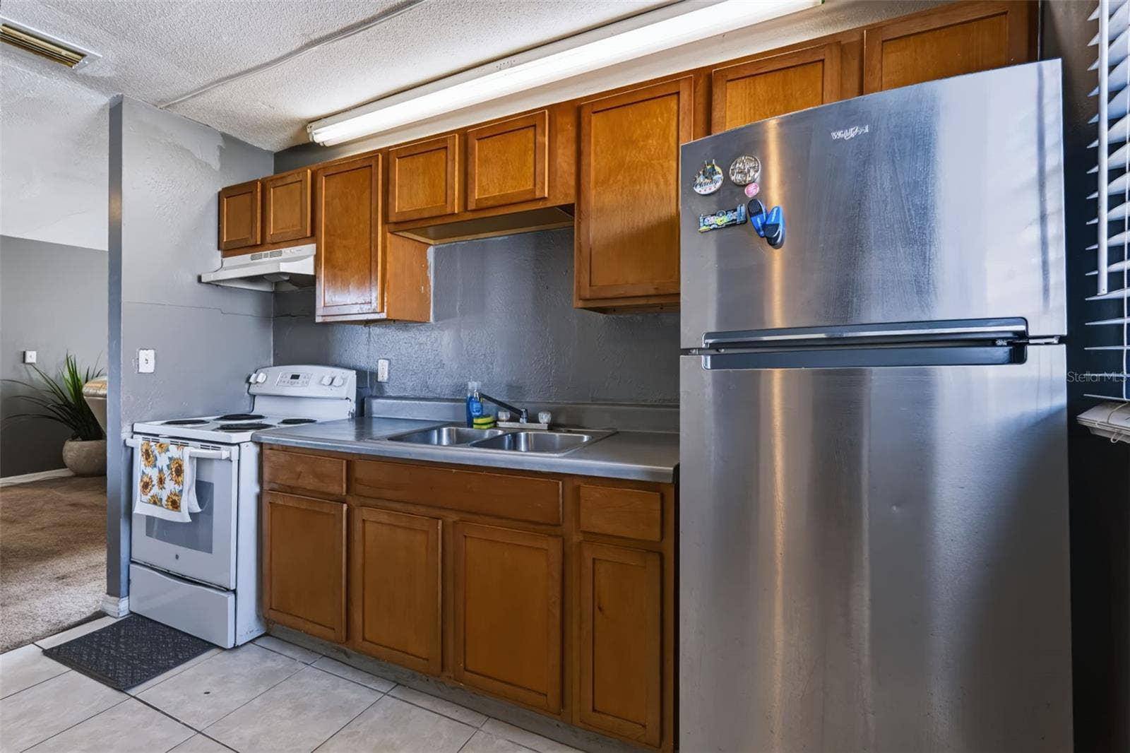 1884 ATTUCKS AVENUE, Orlando, FL 32811 1884 ATTUCKS AVENUE, Orlando, FL 32811