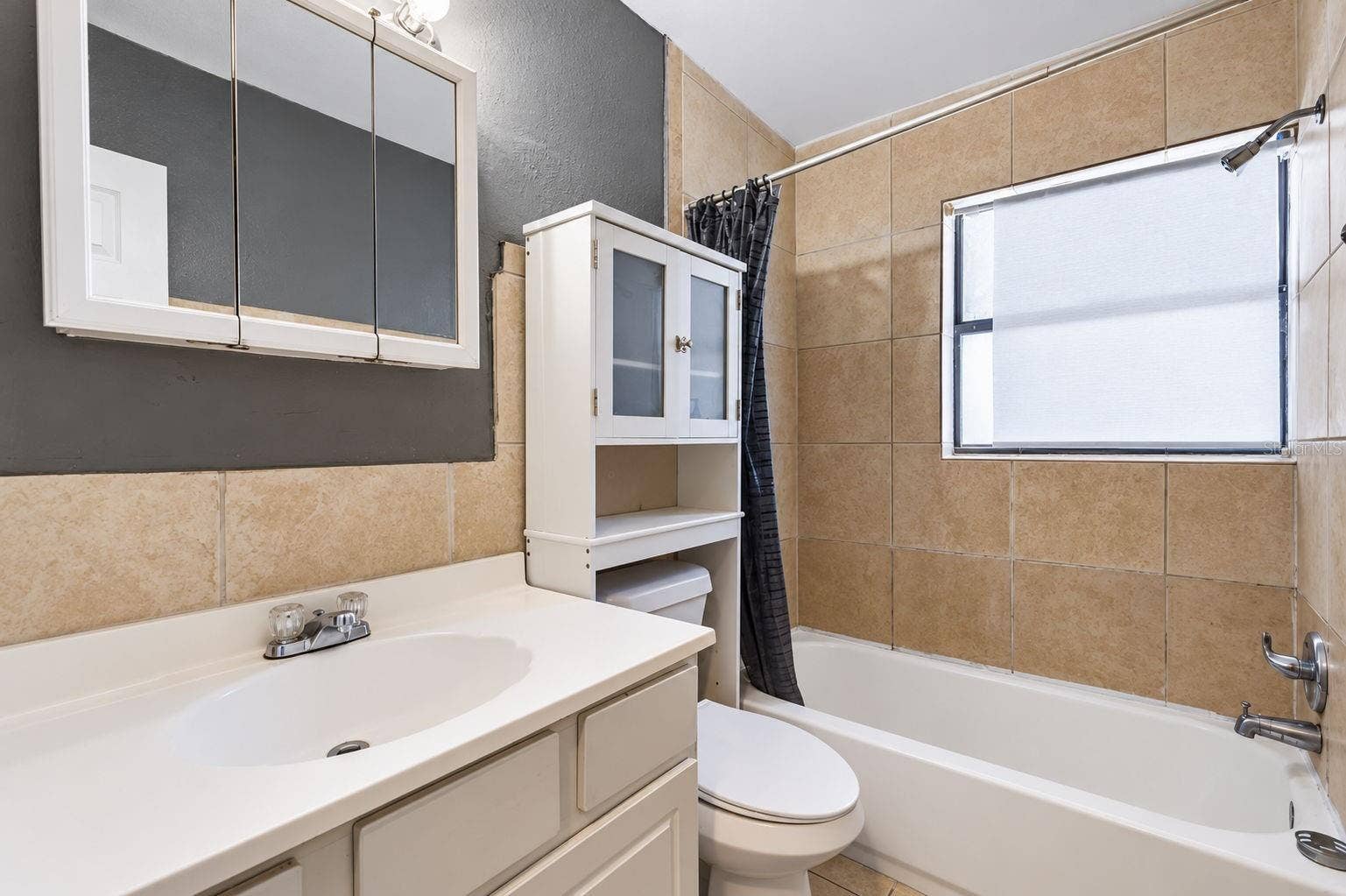 1884 ATTUCKS AVENUE, Orlando, FL 32811 1884 ATTUCKS AVENUE, Orlando, FL 32811