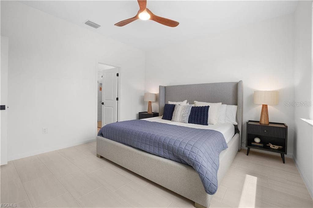 10388 MADDOX LN, Bonita Springs, FL 34135 10388 MADDOX LN, Bonita Springs, FL 34135