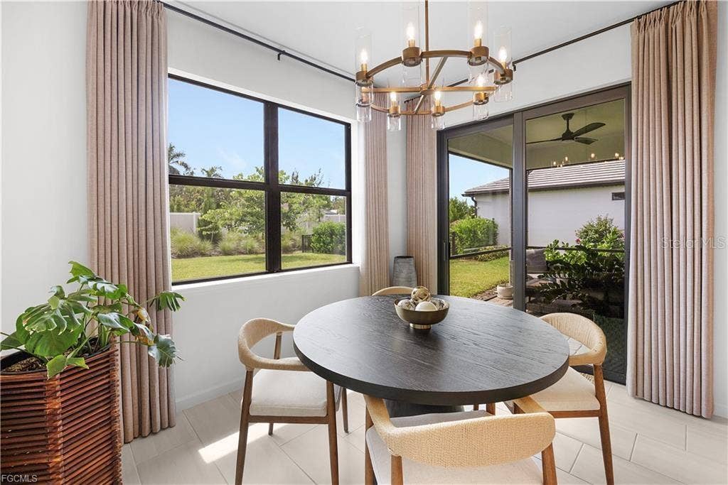 10388 MADDOX LN, Bonita Springs, FL 34135 10388 MADDOX LN, Bonita Springs, FL 34135